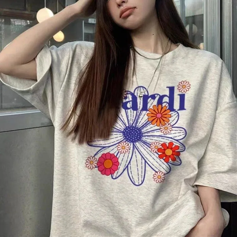Elegant 3D Flower T-Shirt - Image 6